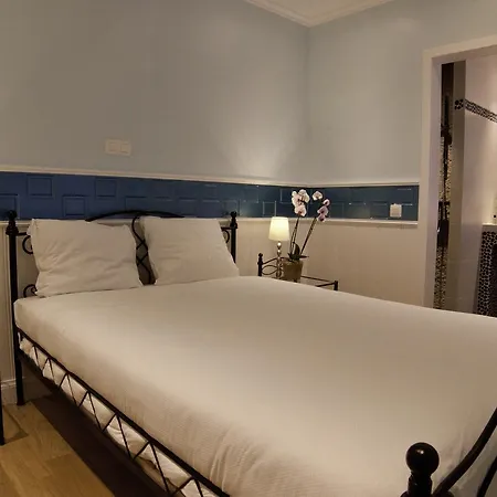 Hostal Lybeer Private Just For Two! *